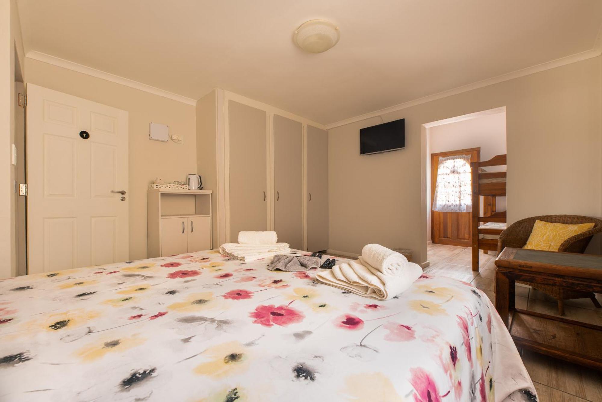 Guesthouse Fischreiher B&B Swakopmund Exterior foto